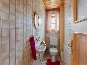 Casa de férias no Allgäu com fogão de azulejos e um terraço privado com vista para a montanha. - Image 2