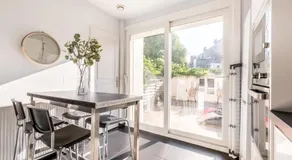 Le Cottage de l'Hippodrome. - Image 3