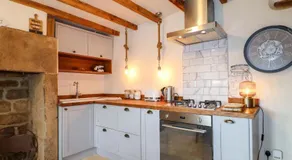 2 Knoll Mount - Image 5