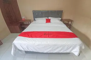 RedDoorz @ Waena Jayapura - Image 2