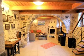 Afroditi Traditional Villa - Image 5