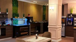 Astoria Hotel & SPA - Image 3