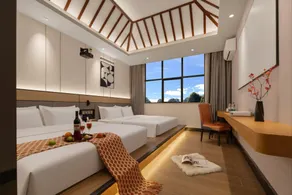 Blue Diamond Audio-Visual Hotel (Jinchengjiang Baima Pedestrian Street Branch) - Image 2