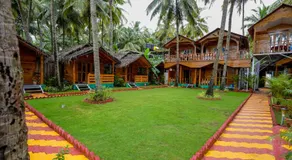 Om Sai Beach Resort - Image 4