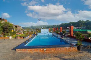 Berry Fresh Stays Mahabaleshwar With Pool - Image 2