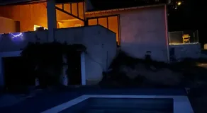 Appartement moderne avec piscine - Image 3