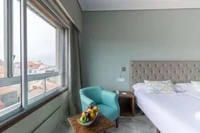 Sercotel Hotel Bahia de Vigo - Image 5