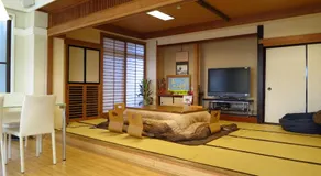 K's House MtFuji -ケイズハウスMt富士- Travelers Hostel- Lake Kawaguchiko - Image 2