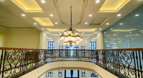 The White Mansion - Image 3