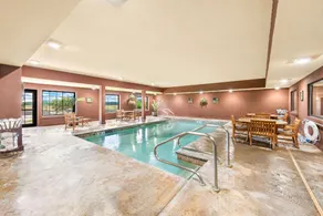 Comfort Inn & Suites Chillicothe - Image 4