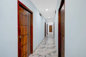 Hotel O MM Stay & Luxury Rooms - Image 4