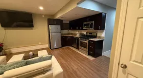 Private Guest House-Lake Ronkonkoma - Image 2