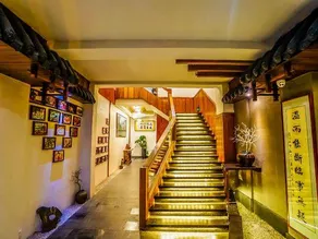 Four Seasons Breeze Homestay - Image 5