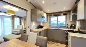 Hot Tub Lodge 14 Cameron, St Andrews - Image 4