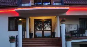 55myHOUSE - Image 3