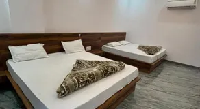 Hotel Lord krishna - Image 5