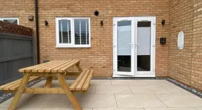 Cozy Bedford Home with 3 Bedrooms - Image 3