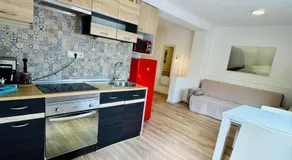 Excepcional Apartamento LOFT a pie de playa en CHALET ROQUETES - Image 5