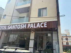 Hotel Santosh Palace - Image 5