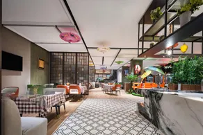 Starlight International Business Hotel - Image 5