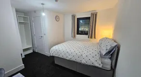 Ensuite Double Room in City Of Oxford - Image 2