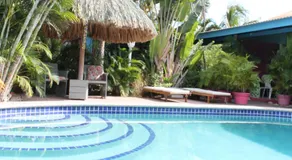 Caribbean Flower Apartments - Image 2