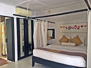 Lawana Escape Beach Resort - Image 5