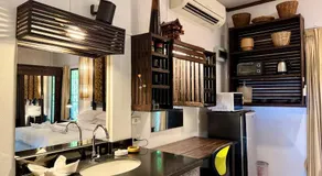 The Green Palm - Image 3