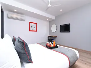 Townhouse Rudra Inn Near Chhatarpur Metro Station - Image 3