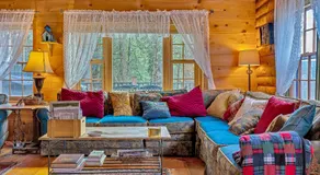 Wood Road Retreat - Image 2