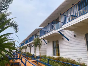 Sandbanks Beach Villas, Morjim - Image 5