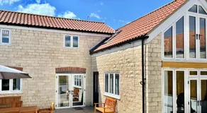 Rye Court Cottage and Annex Central Hemsley - Image 3