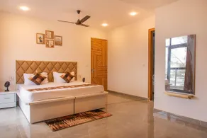 Nirvana By Nest Kasauli 2 BHK Luxury Apartment Rooftop Cafe Free Parking - Image 5