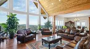 Blue Horizon Mountain Retreat B&B  - Image 3