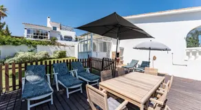 Villa \"Superbly Situated Villa 67\" avec vue sur la mer, piscine privée et Wi-Fi - Image 2