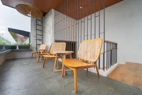 Keenan Living Luxe Seturan - Image 5