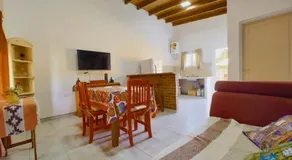 Los Fresnitos - Image 2