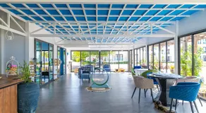 BJ Beachfront Hotel - Image 4