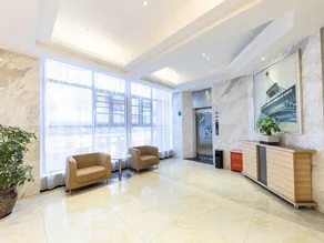 City Comfort Inn Hotel (Jingmen Zhongjian Golden Elephant Plaza) - Image 5