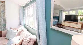 The Apple Loft - Image 2