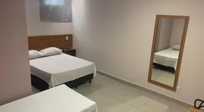 Pousada econômica com ventilador - Image 1