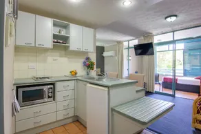 Albion Manor Motel - Image 3