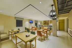 City Comfort Inn Zhanjiang Leizhou Xihu Avenue - Image 3