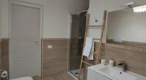 HOME DOLCE LUNA - Image 2