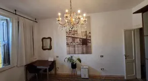 Apartment with lovely garden - Image 3