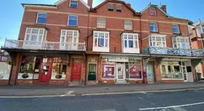 Brooklands Guest House - Image 3