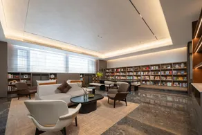 Atour Hotel, Longmen Avenue, Longmen Station, Luoyang - Image 3