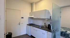 86 1 City Appartement - Image 3