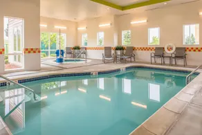 Fairfield Inn & Suites by Marriott Portland North - Image 3