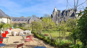GITE LONGERE DE 15 PERSONNES AU CHATEAU DE JALLANGES VOUVRAY - Image 5